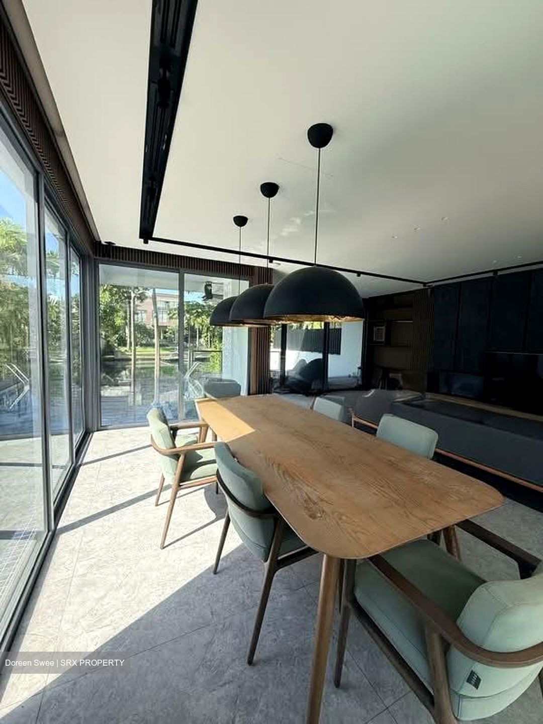 Harbourfront Avenue (D4), Terrace #558936171